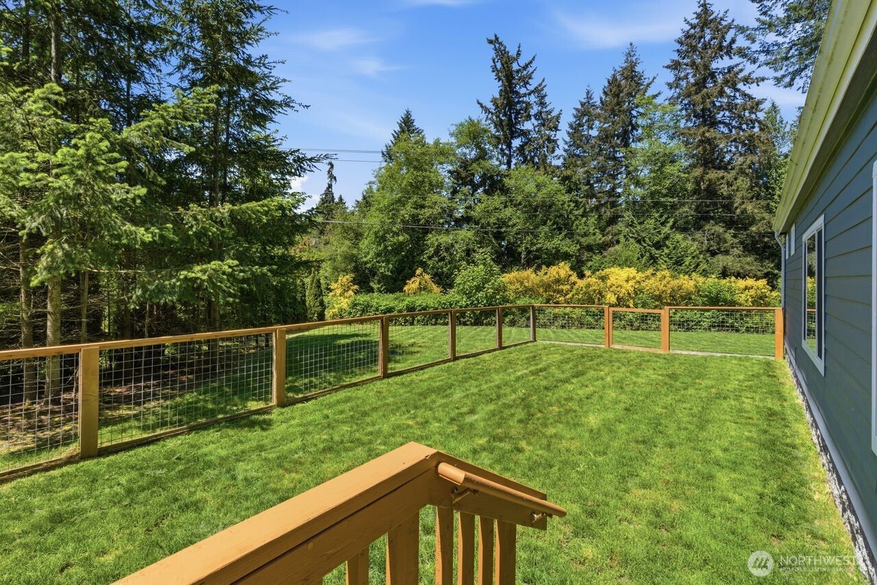 29377 Scenic Drive NE, Poulsbo, WA 98370