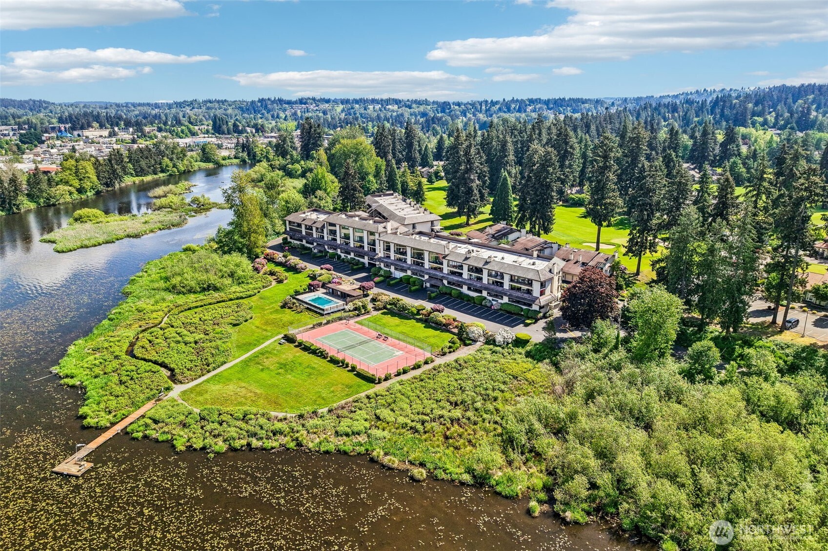 16921 Inglewood Road NE #A103, Kenmore, WA 98028