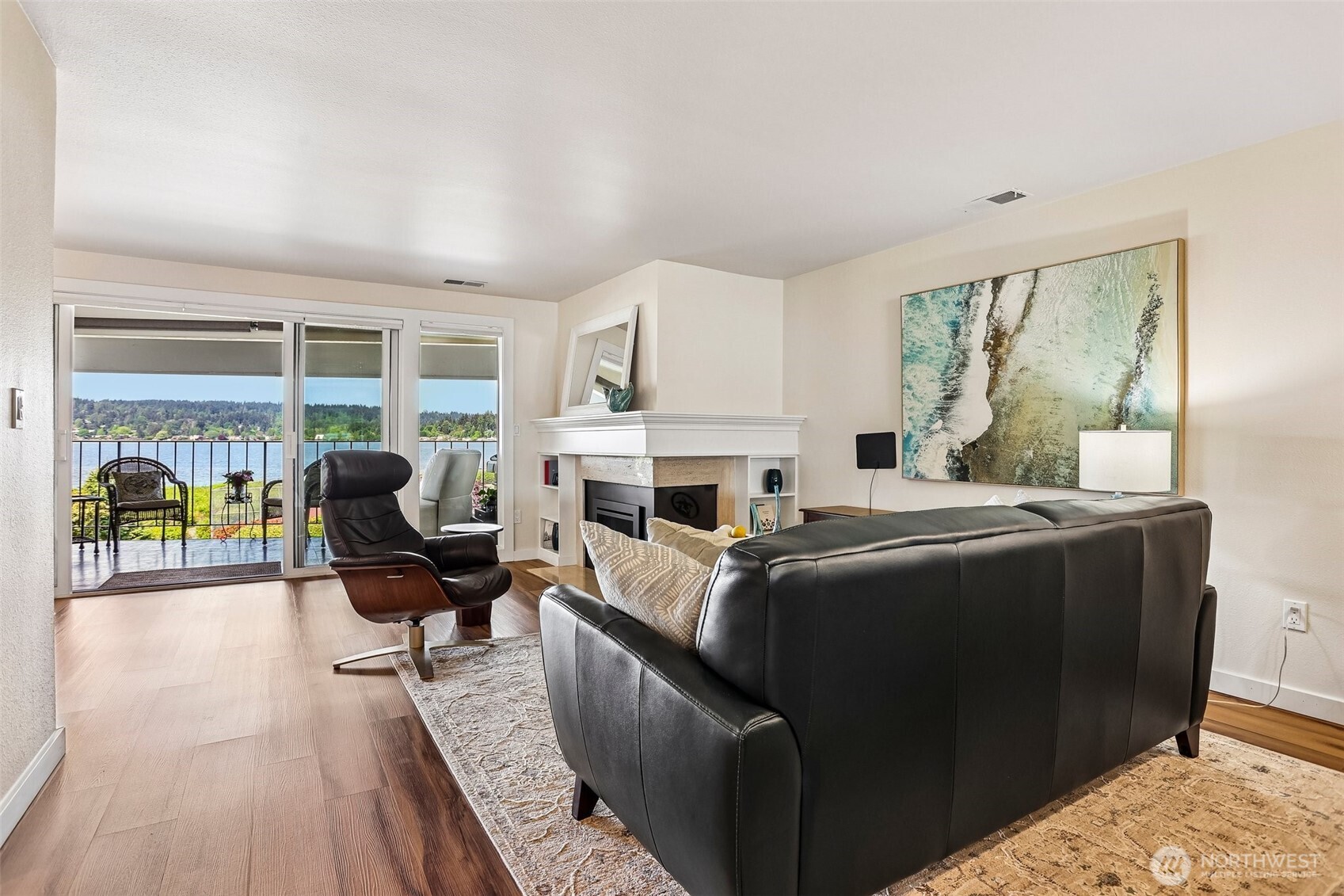 16921 Inglewood Road NE #A103, Kenmore, WA 98028