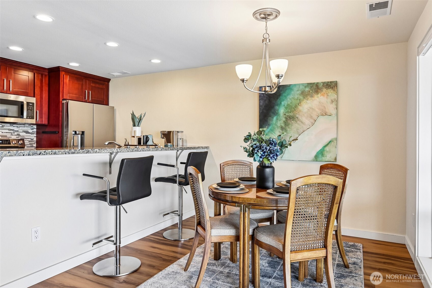 16921 Inglewood Road NE #A103, Kenmore, WA 98028