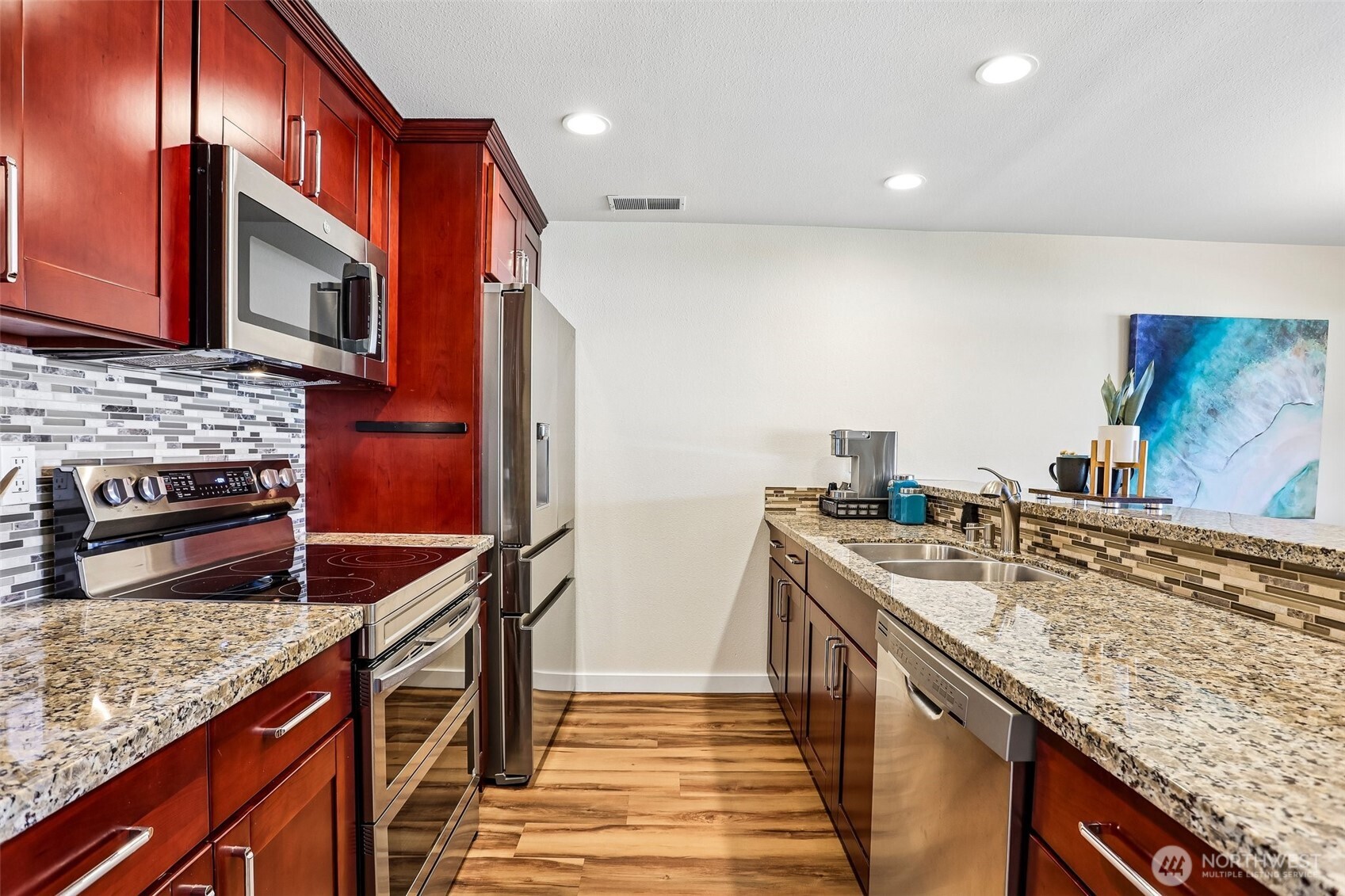 16921 Inglewood Road NE #A103, Kenmore, WA 98028