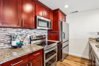 16921 Inglewood Road NE #A103, Kenmore, WA 98028 - Photo 32