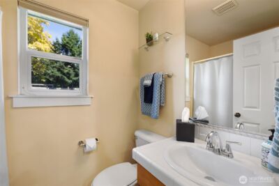 4814 51st Avenue S, Seattle, WA 98118 - Photo 32
