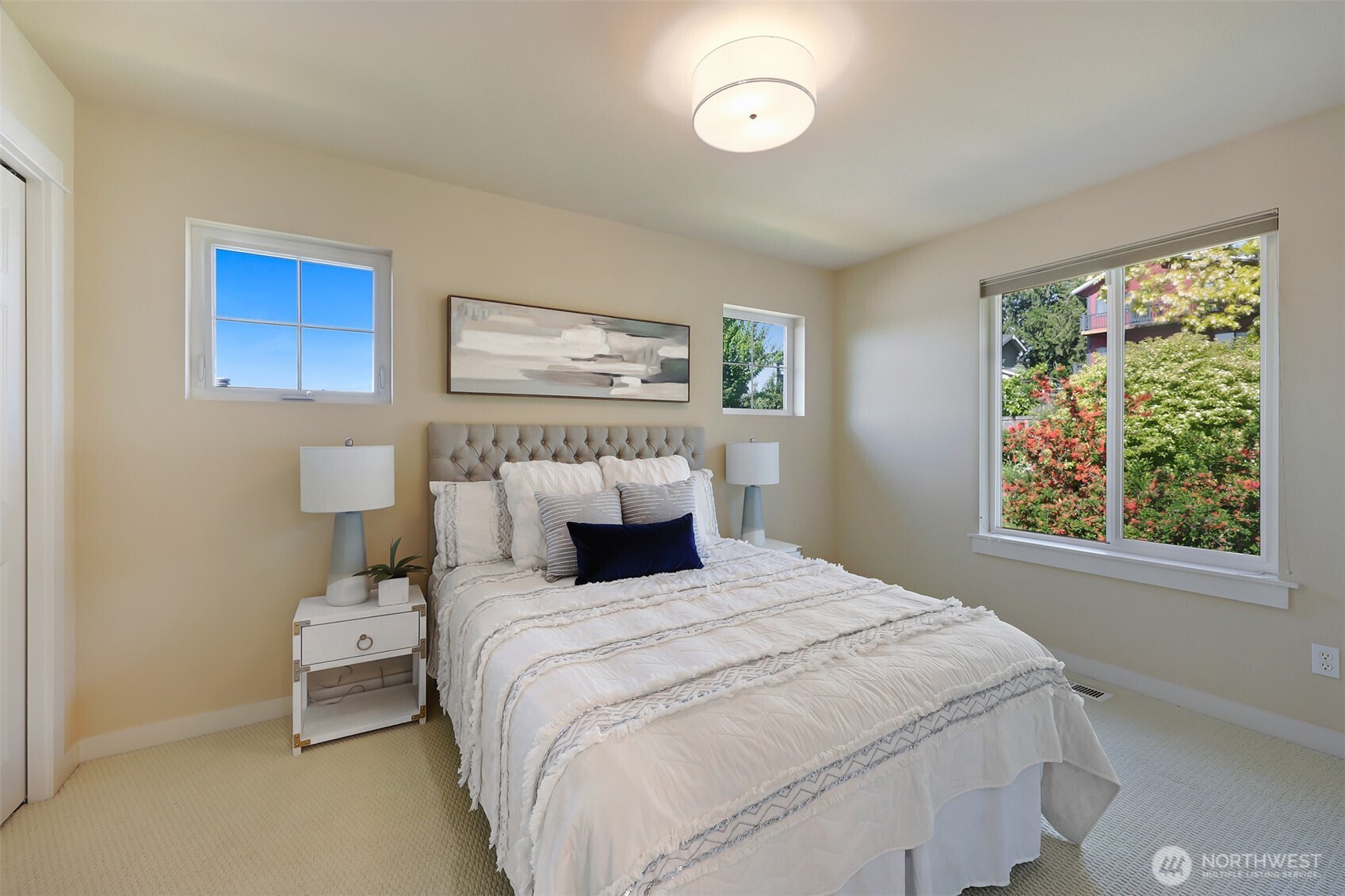 4814 51st Avenue S, Seattle, WA 98118