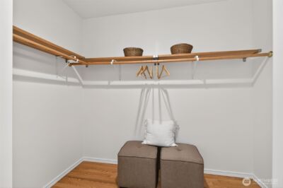 9257 Interlake Avenue N, Seattle, WA 98103 - Photo 14