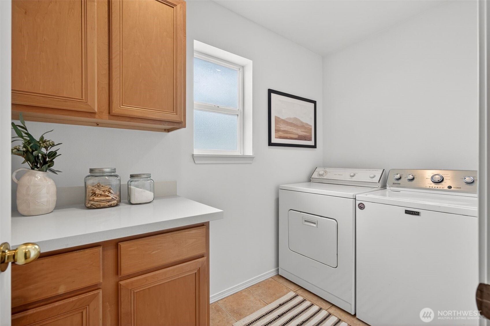 9257 Interlake Avenue N, Seattle, WA 98103