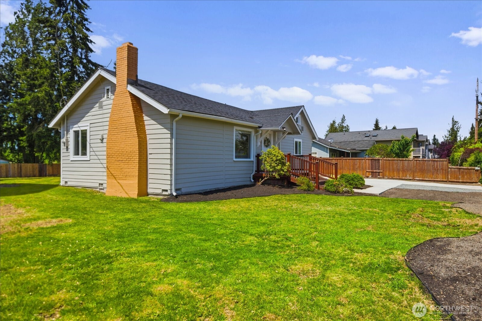 7408 OLYMPIC DRIVE , Everett, WA 98203