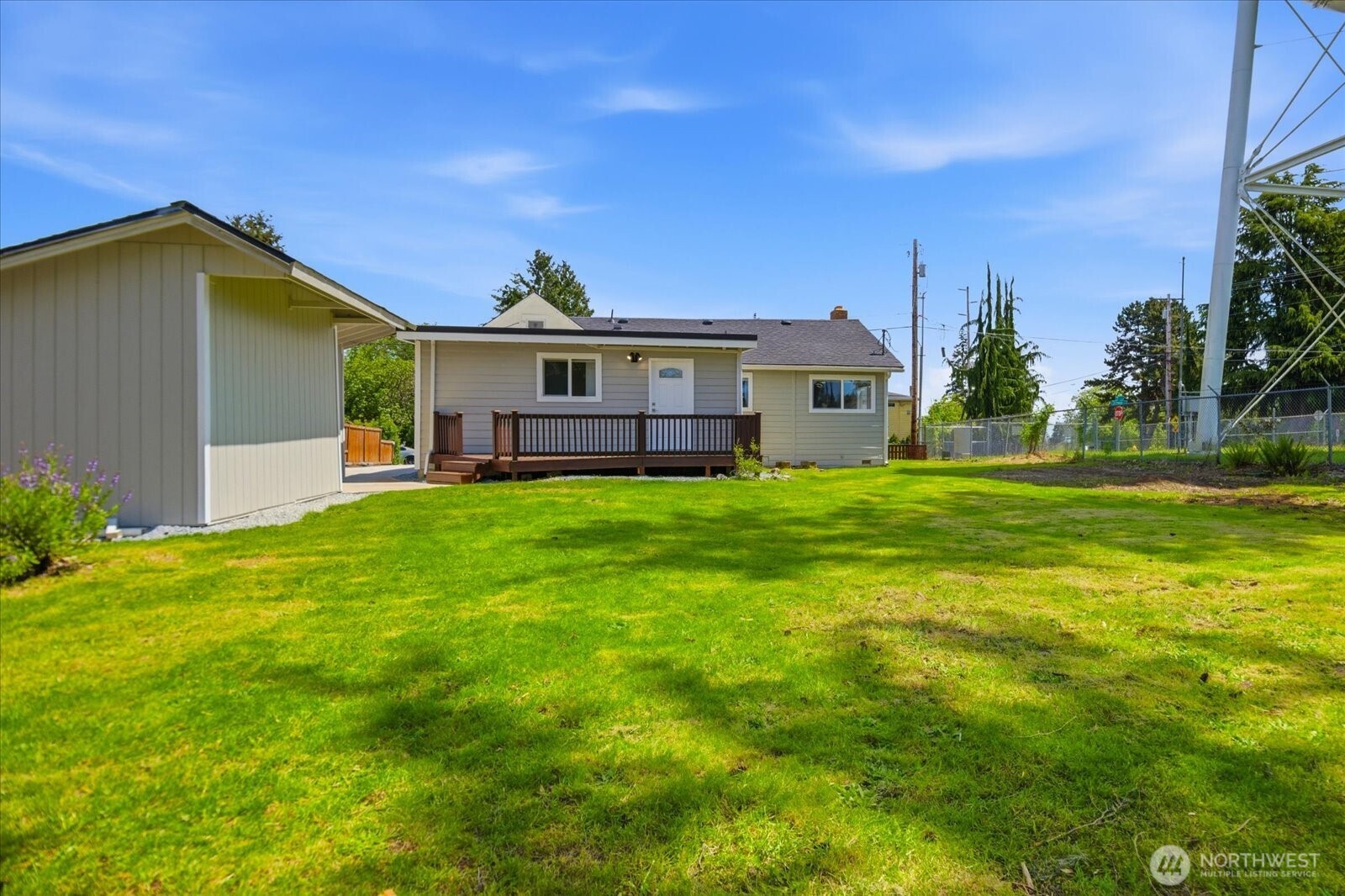 7408 OLYMPIC DRIVE , Everett, WA 98203