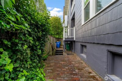 4420 Dayton Avenue N #Unit 2, Seattle, WA 98103 - Photo 28