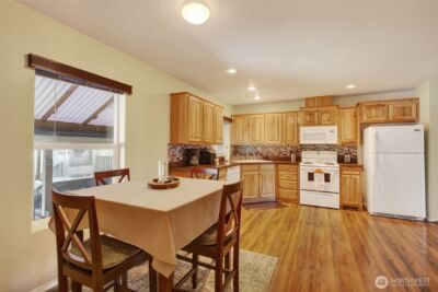 2420 Fords Prairie Avenue , Centralia, WA 98531 - Photo 17
