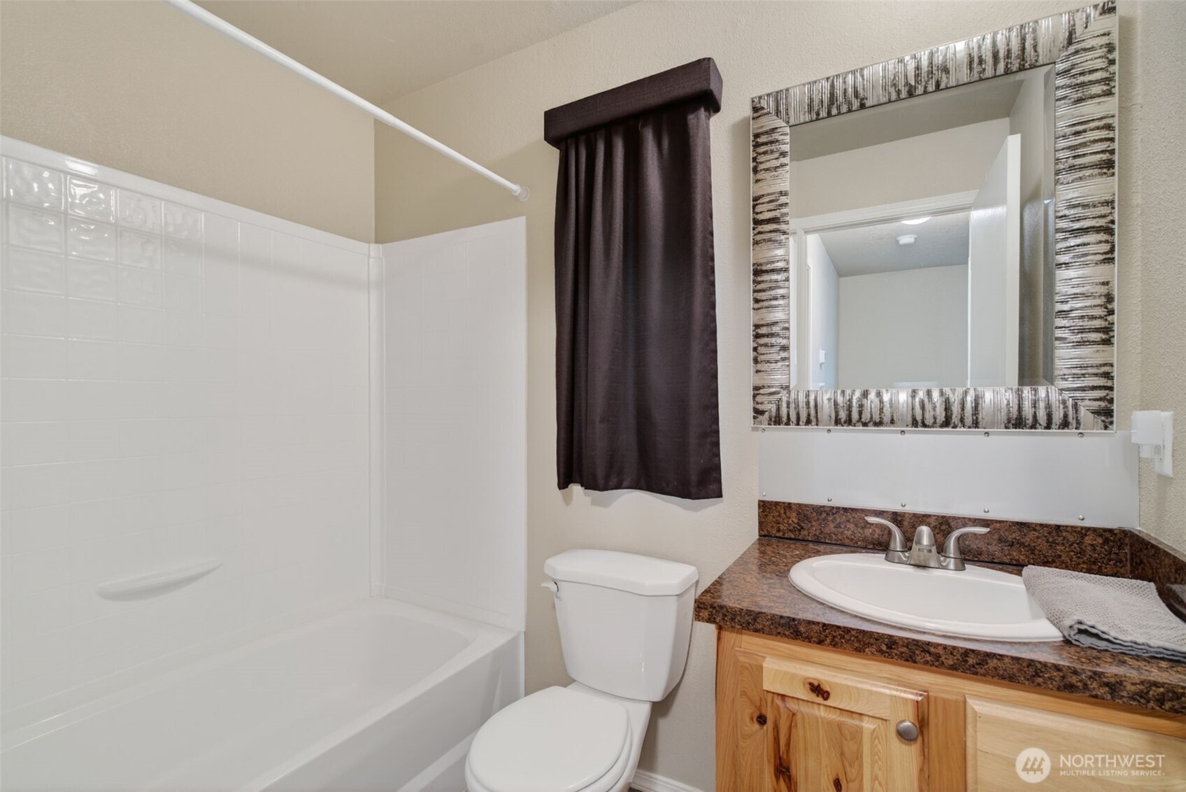 2420 Fords Prairie Avenue , Centralia, WA 98531