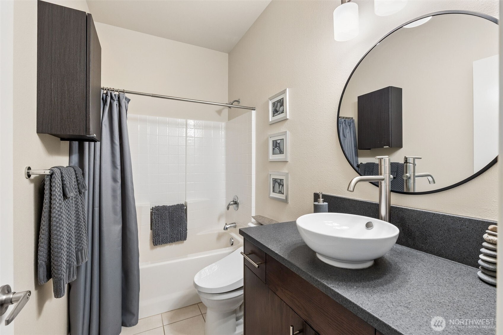 3108 Banks Lane SW, Olympia, WA 98512