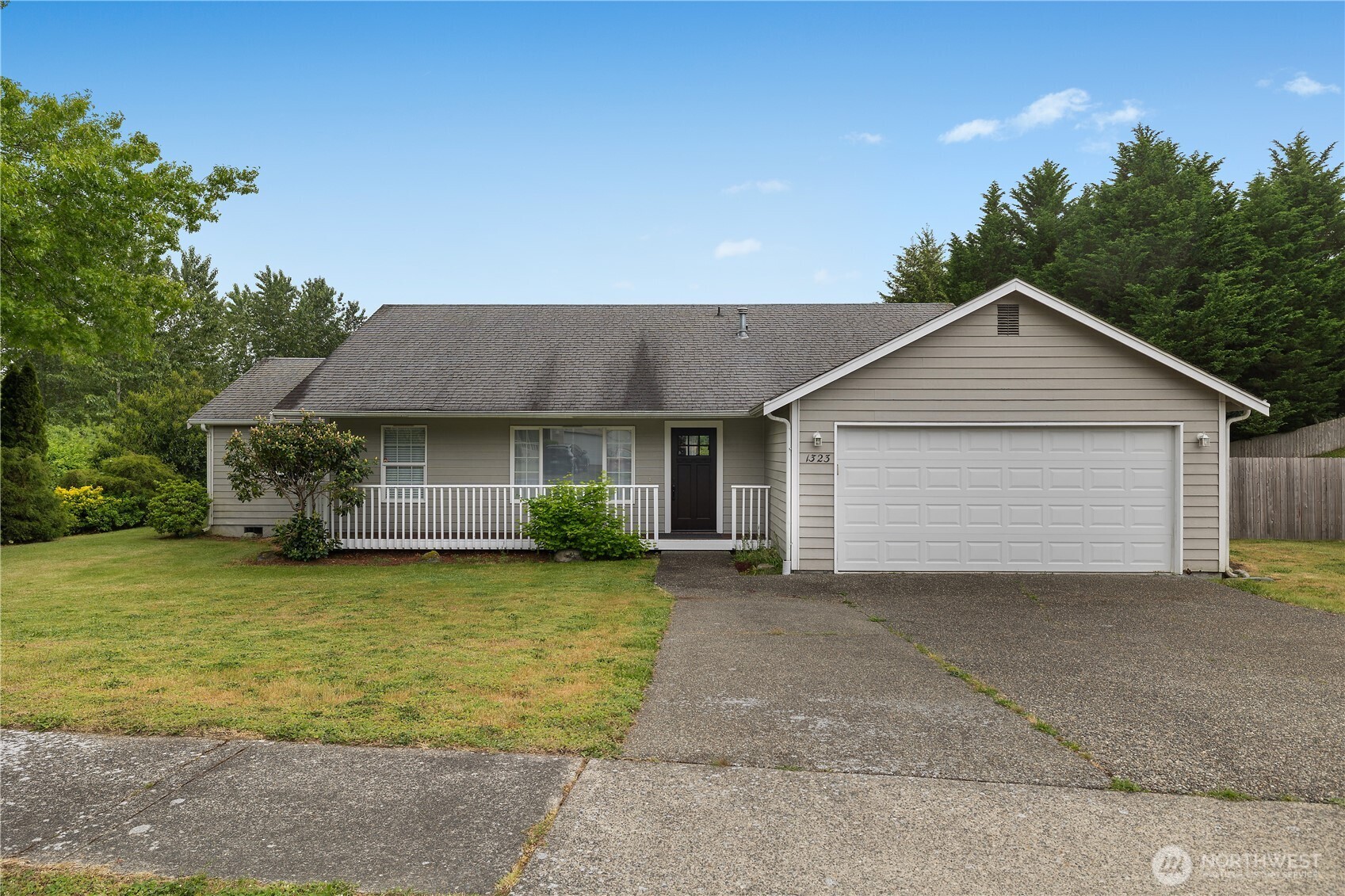 1323 Scarlet Oak Drive SE, Olympia, WA 98513