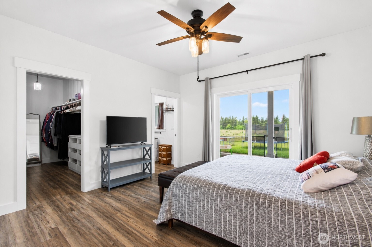 21405 Hobson Road SW, Centralia, WA 98531