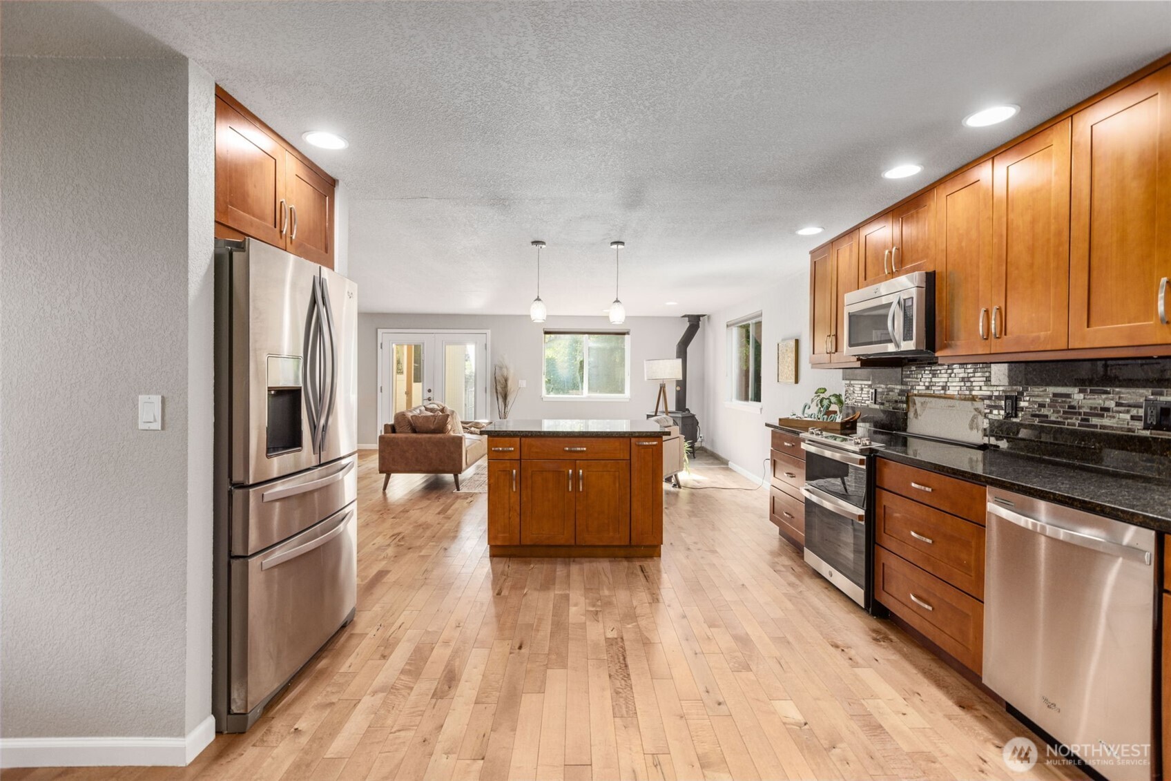 4518 SE Firmont Drive , Port Orchard, WA 98367