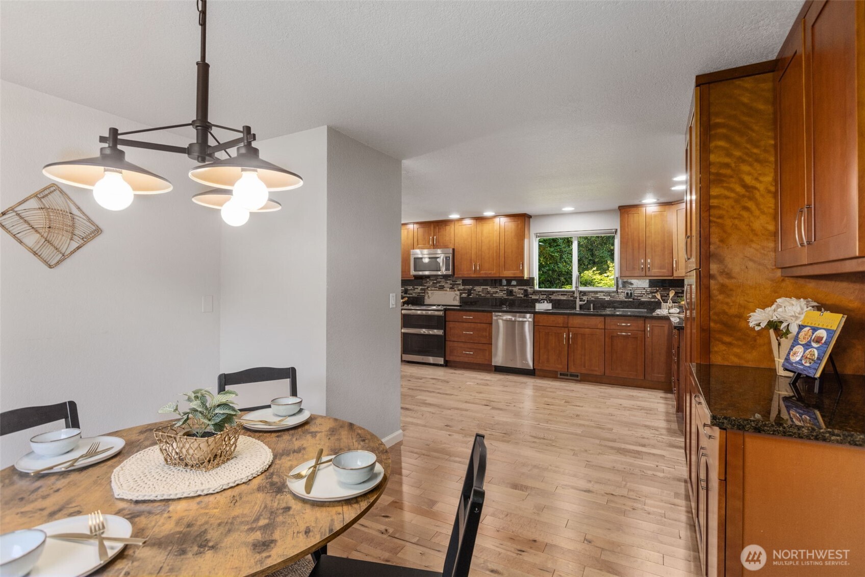 4518 SE Firmont Drive , Port Orchard, WA 98367