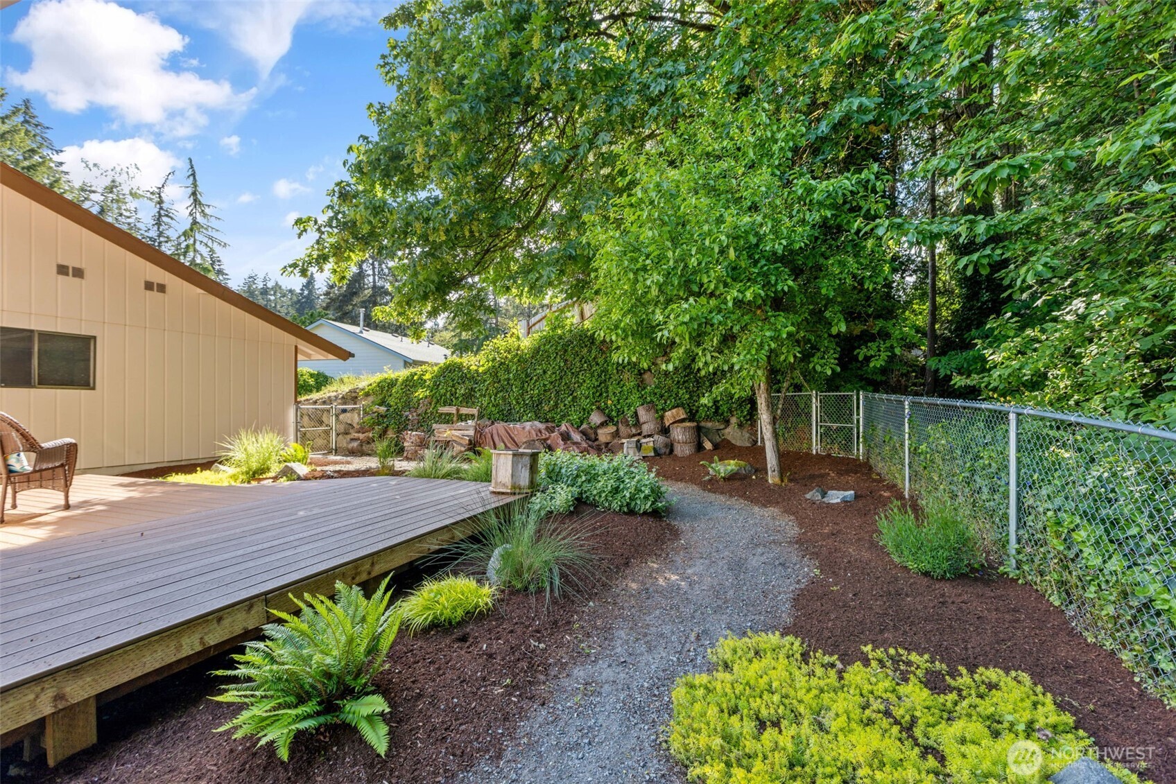 4518 SE Firmont Drive , Port Orchard, WA 98367