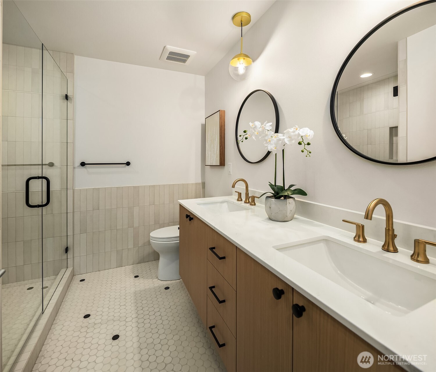 3616 Francis Avenue N, Seattle, WA 98103