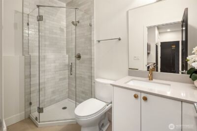 3616 Francis Avenue N, Seattle, WA 98103 - Photo 22