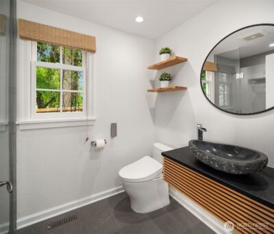 15011 58th Lane NE, Kenmore, WA 98028 - Photo 16