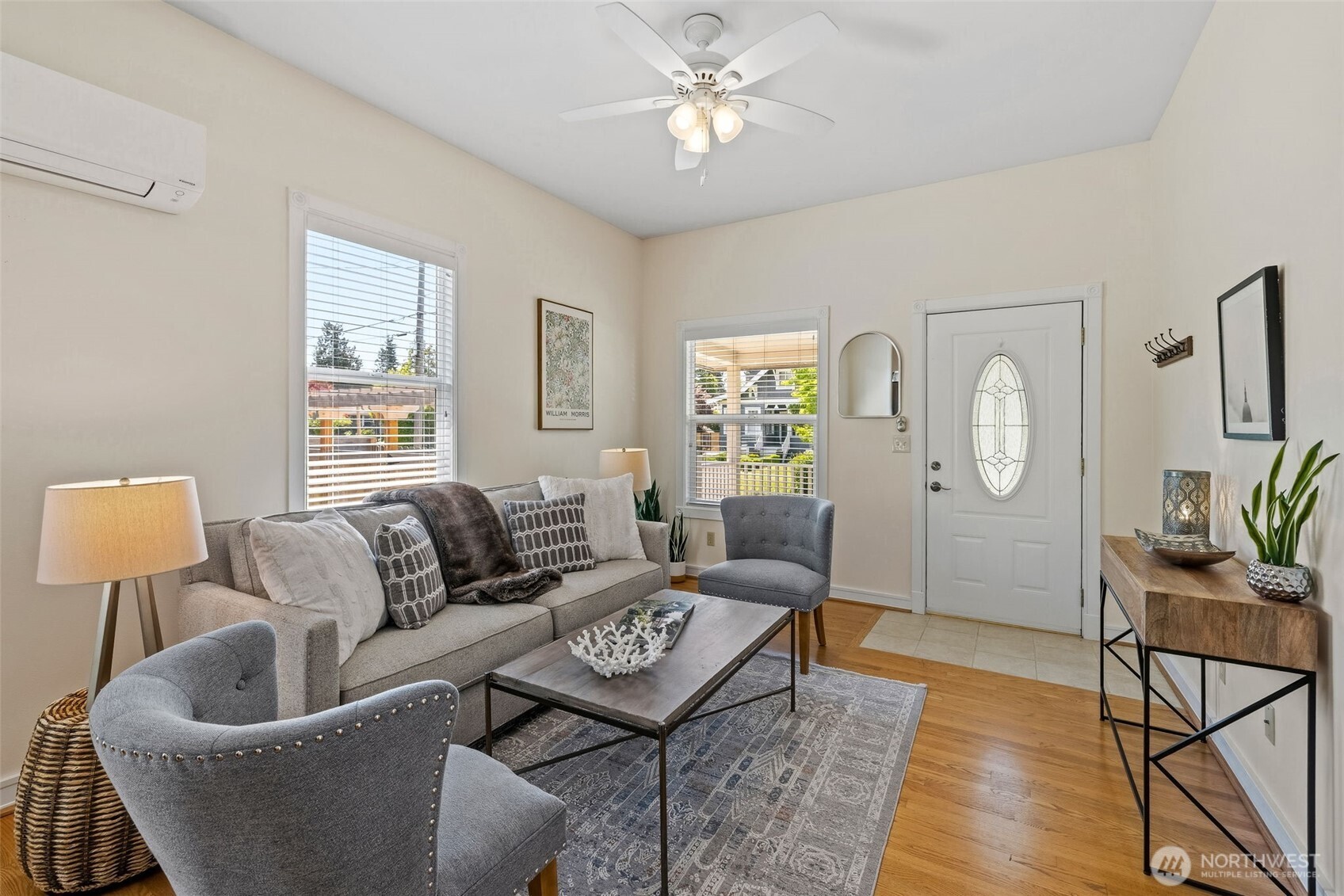 3228 39th Avenue SW, Seattle, WA 98116