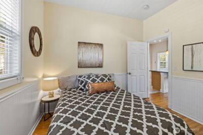 3228 39th Avenue SW, Seattle, WA 98116 - Photo 21