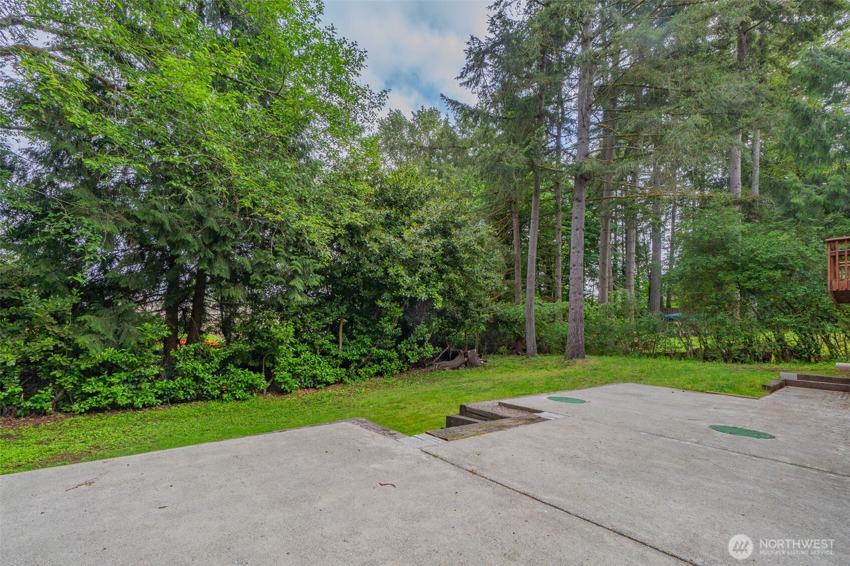 6608 Sierra Court SE, Lacey, WA 98503