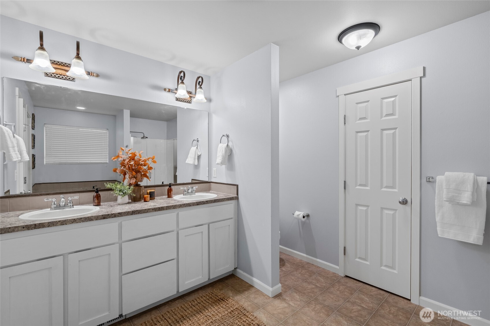 4970 Switchback Loop SE, Lacey, WA 98513