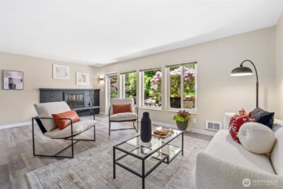 75 E Lynn Street #B, Seattle, WA 98102 - Photo 1