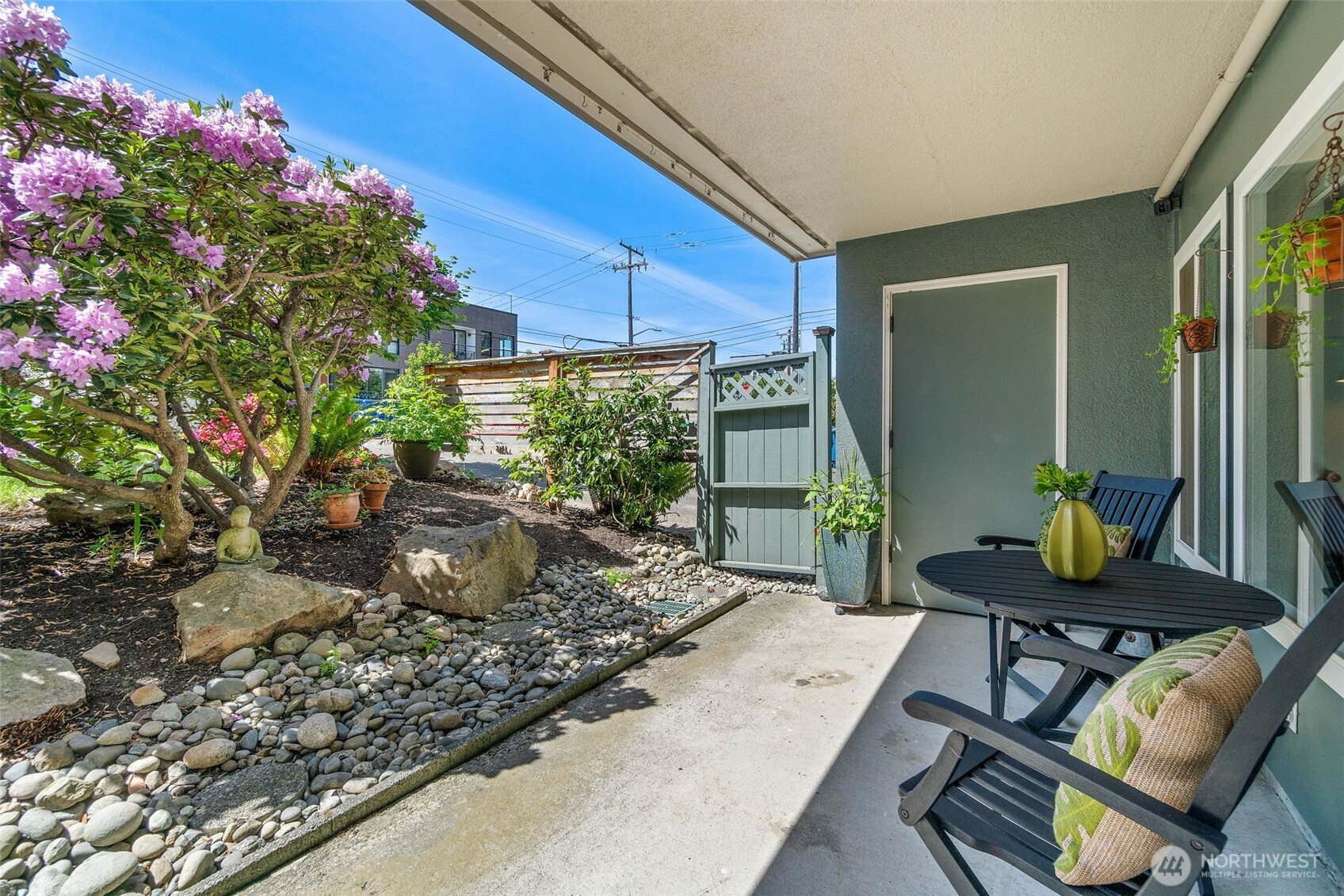 75 E Lynn Street #B, Seattle, WA 98102