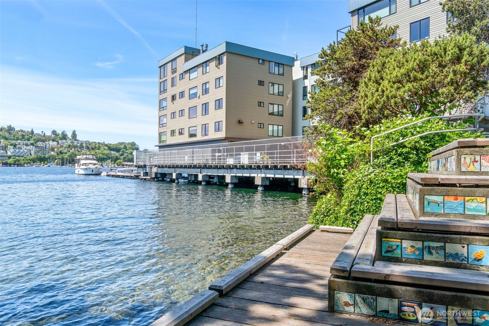 75 E Lynn Street #B, Seattle, WA 98102