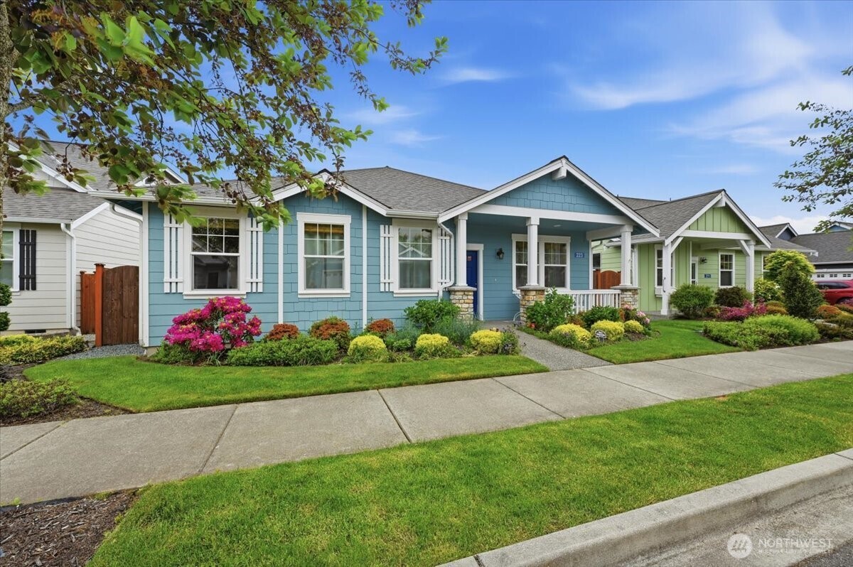 223 S 48th Place , Mount Vernon, WA 98274