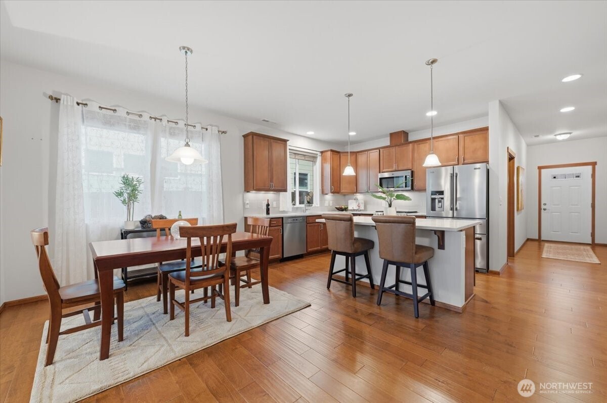 223 S 48th Place , Mount Vernon, WA 98274