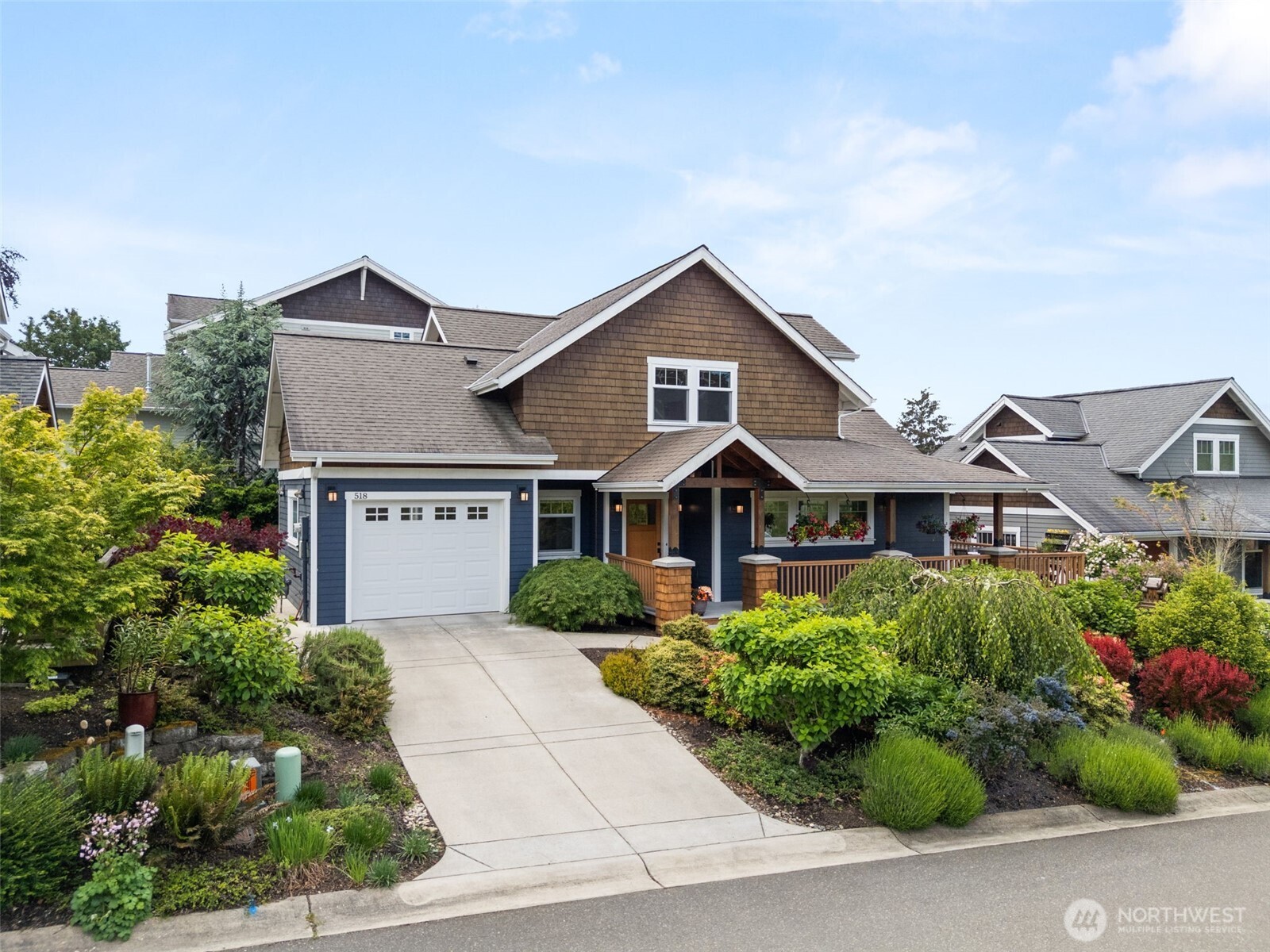 518 Antonson Lane NE, Poulsbo, WA 98370
