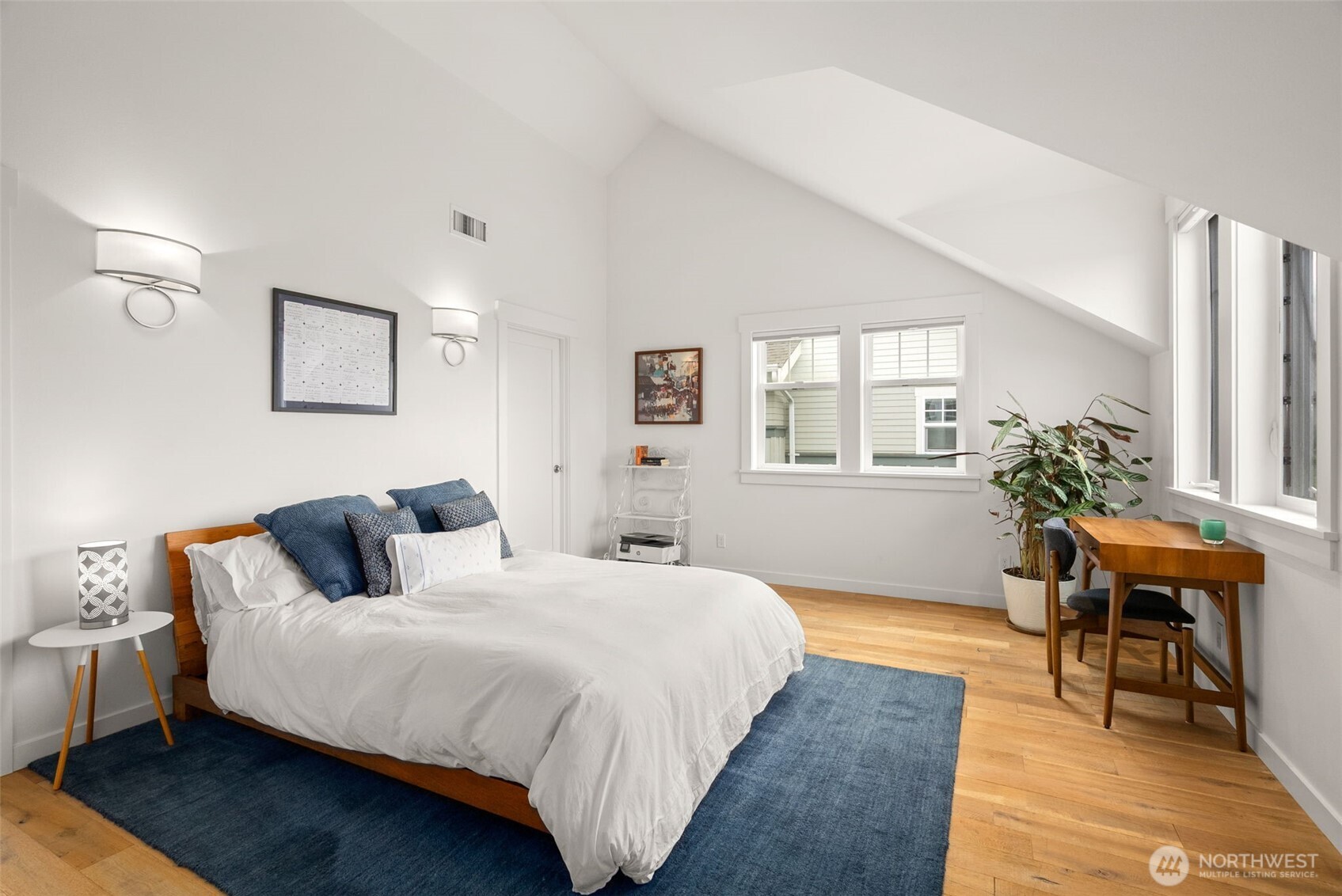518 Antonson Lane NE, Poulsbo, WA 98370