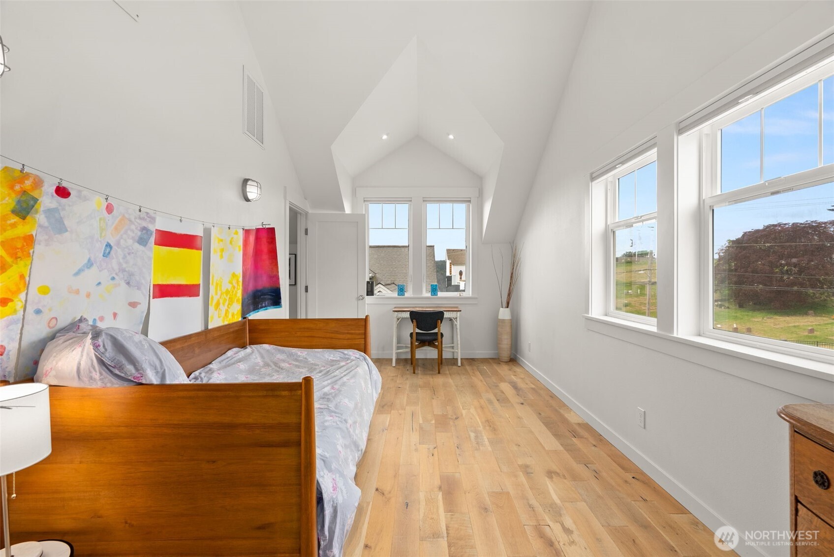 518 Antonson Lane NE, Poulsbo, WA 98370