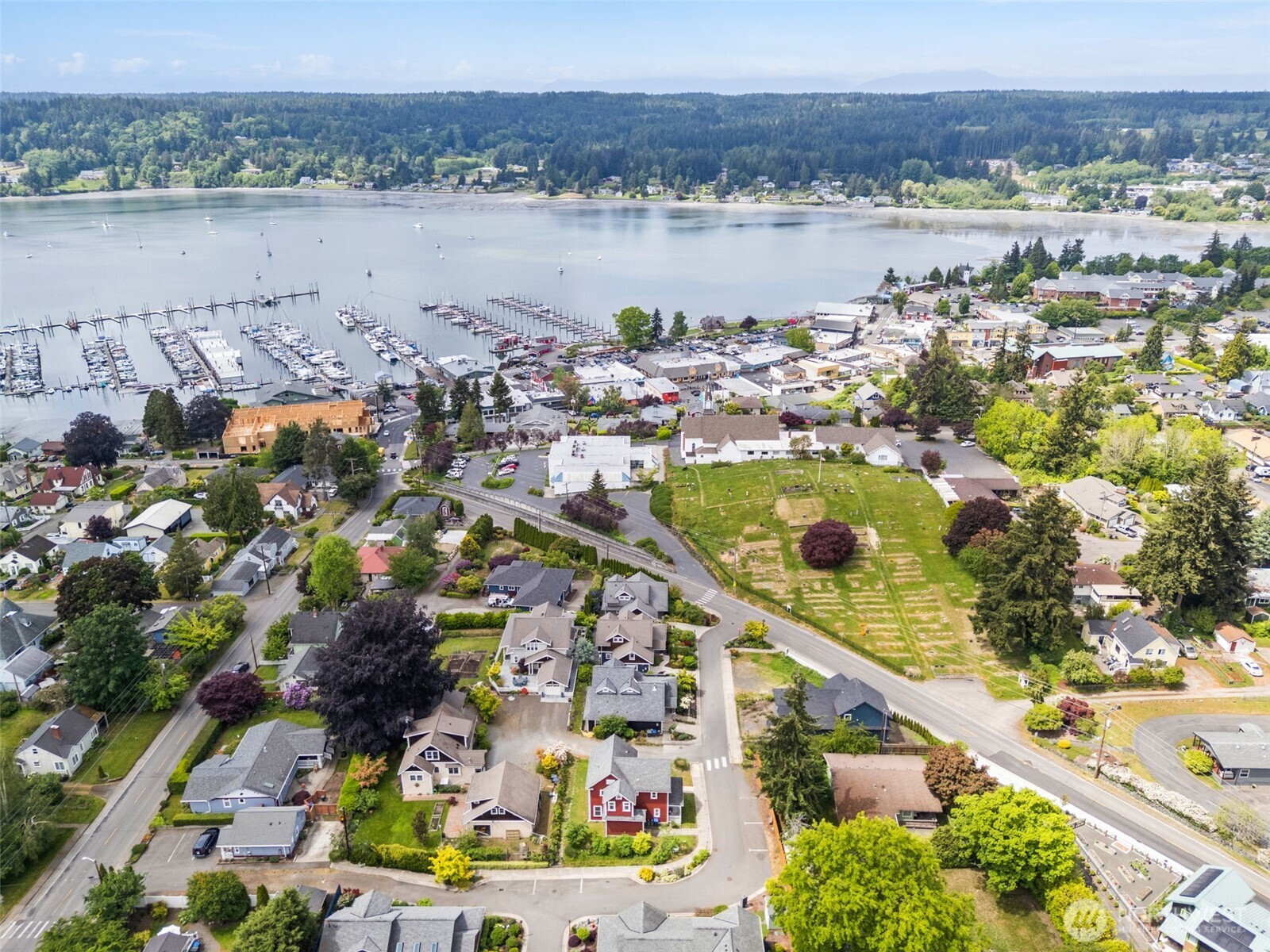 518 Antonson Lane NE, Poulsbo, WA 98370