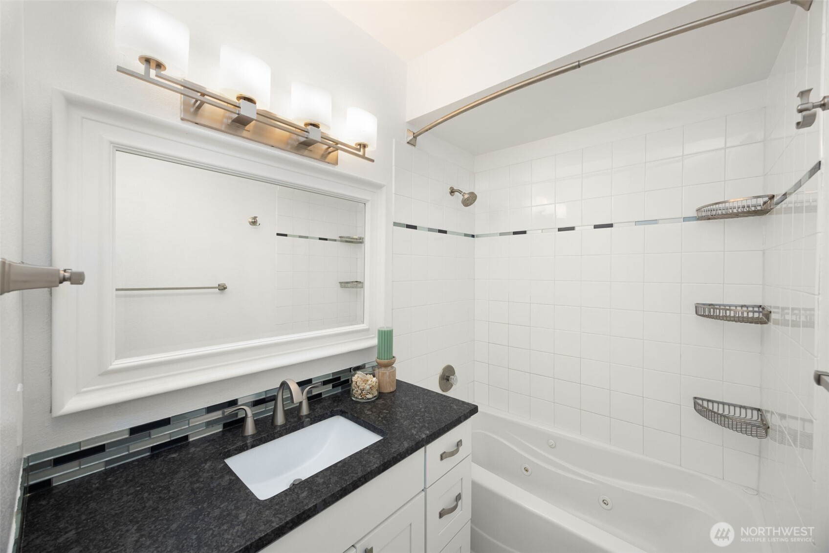 3221 SW Avalon Way #105, Seattle, WA 98126-4423