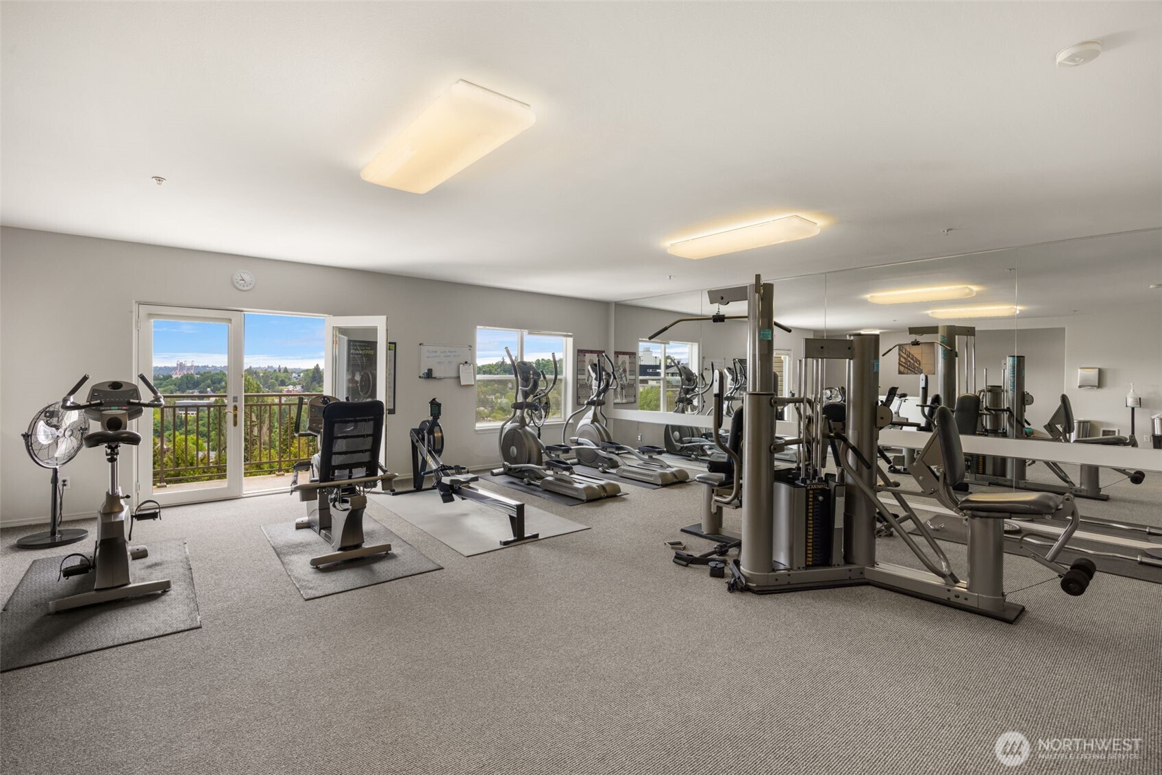 3221 SW Avalon Way #105, Seattle, WA 98126-4423