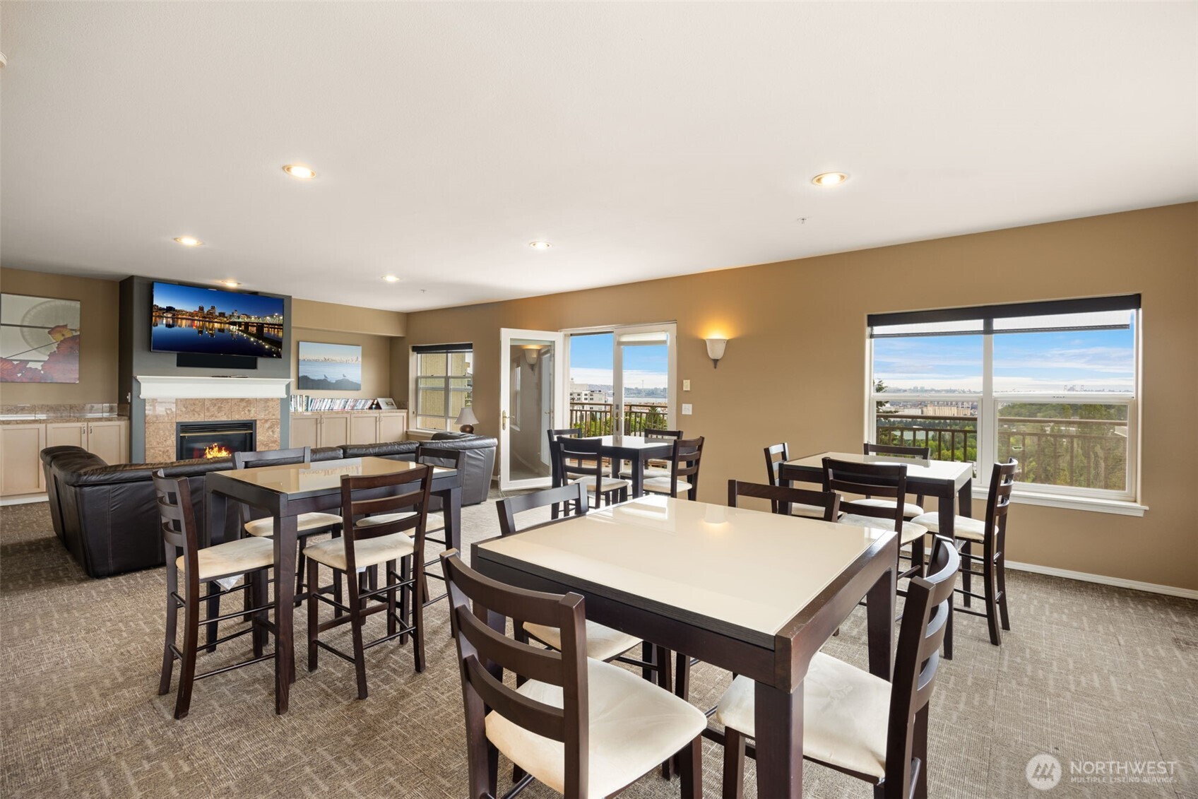 3221 SW Avalon Way #105, Seattle, WA 98126-4423