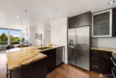 3221 SW Avalon Way #105, Seattle, WA 98126-4423 - Photo 8