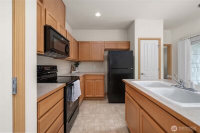 2045 Bob's Hollow Lane #C, Dupont, WA 98327-6702 - Photo 11