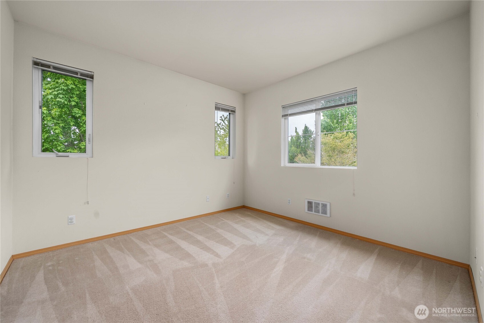 2045 Bob's Hollow Lane #C, Dupont, WA 98327-6702