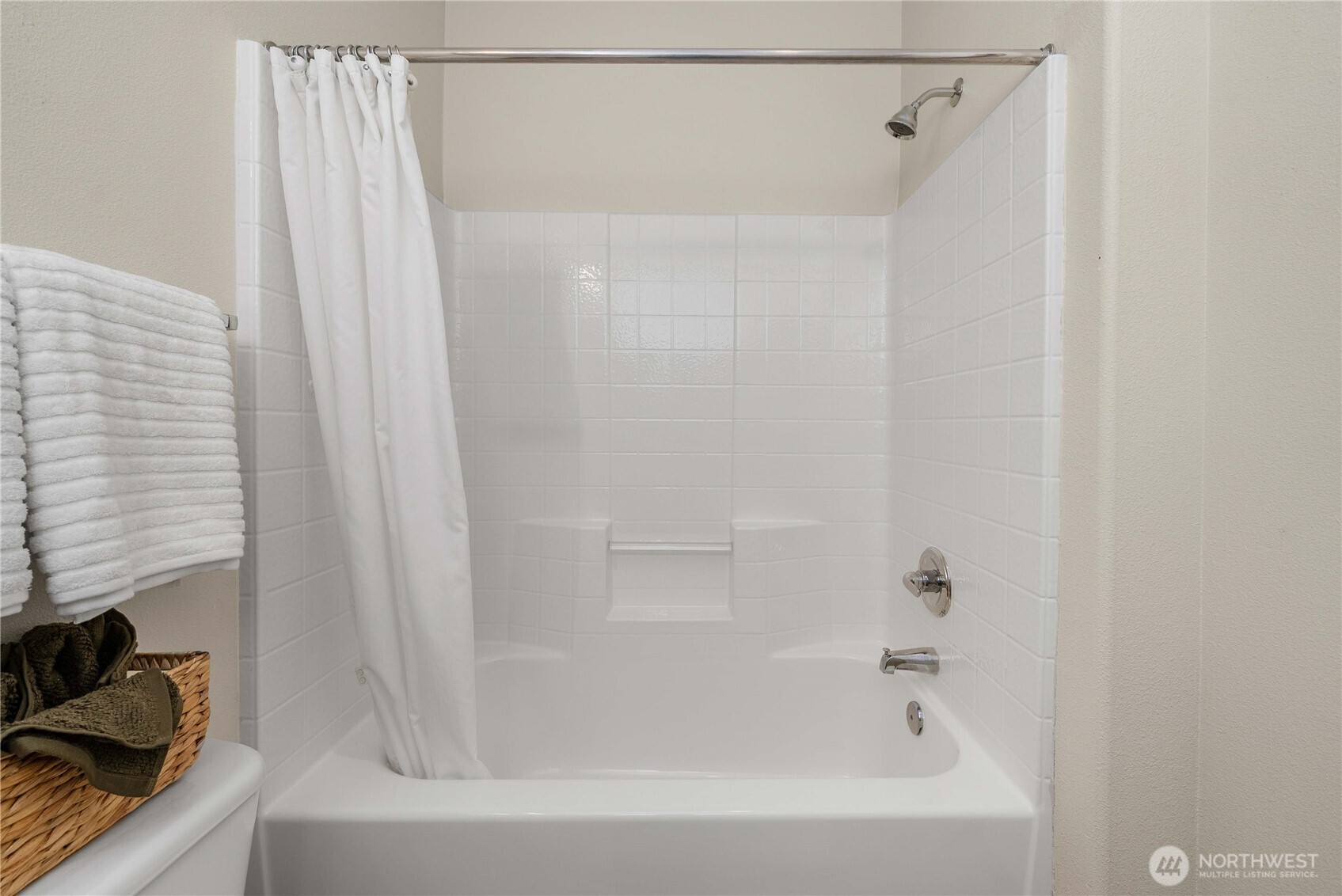 2045 Bob's Hollow Lane #C, Dupont, WA 98327-6702