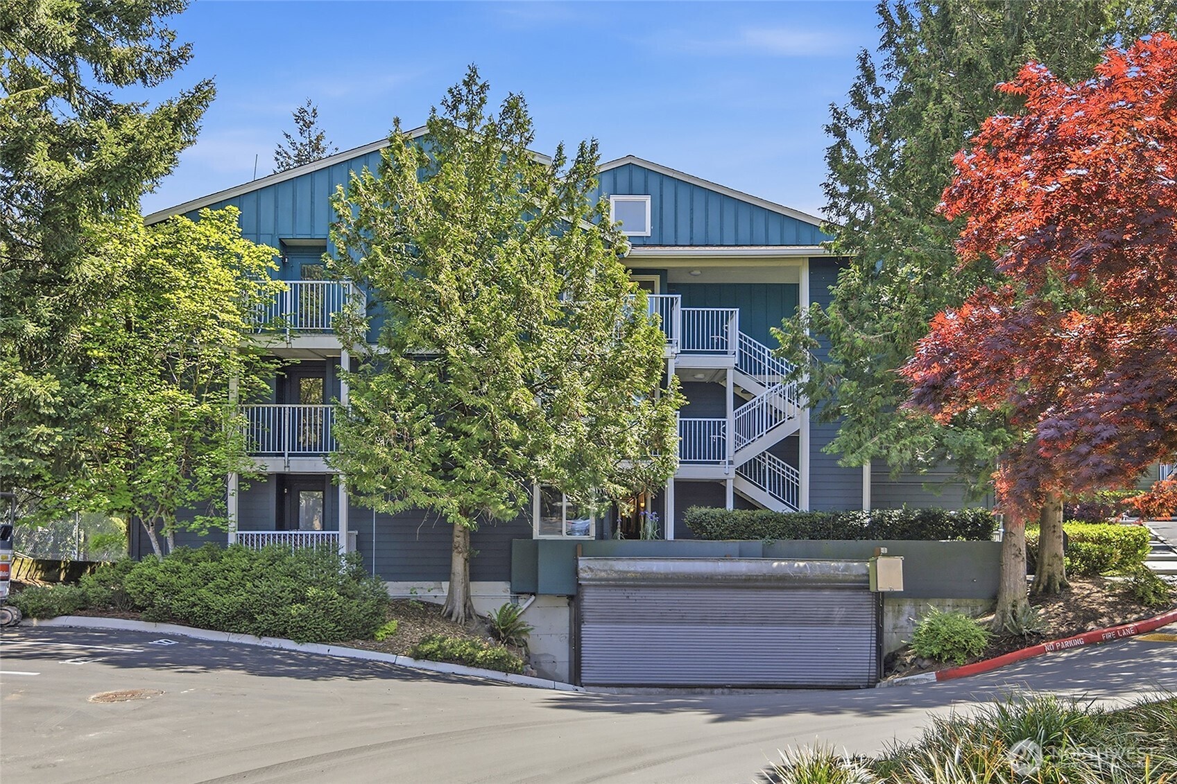 300 N 130th Street W #2205, Seattle, WA 98133