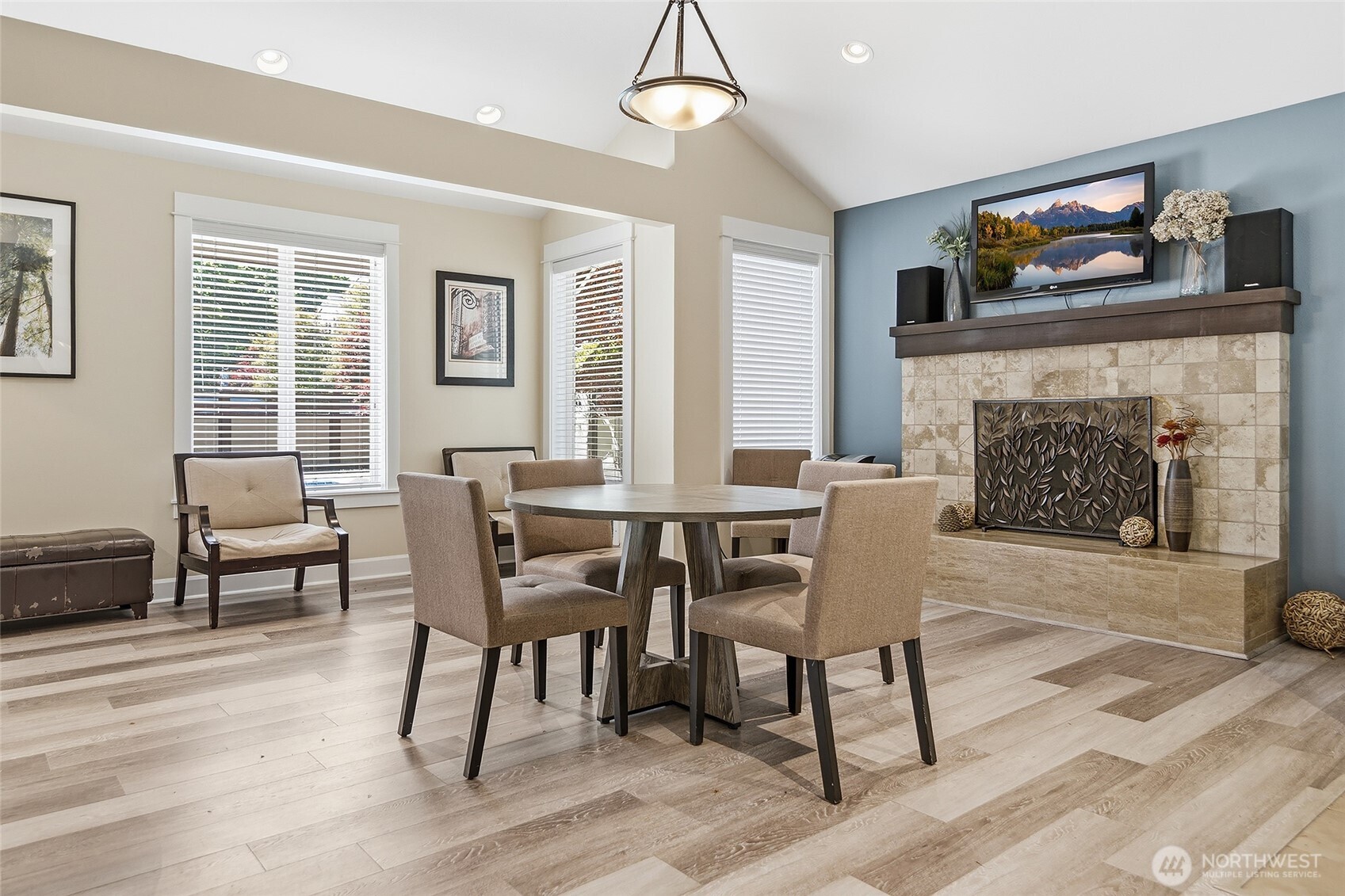 300 N 130th Street W #2205, Seattle, WA 98133