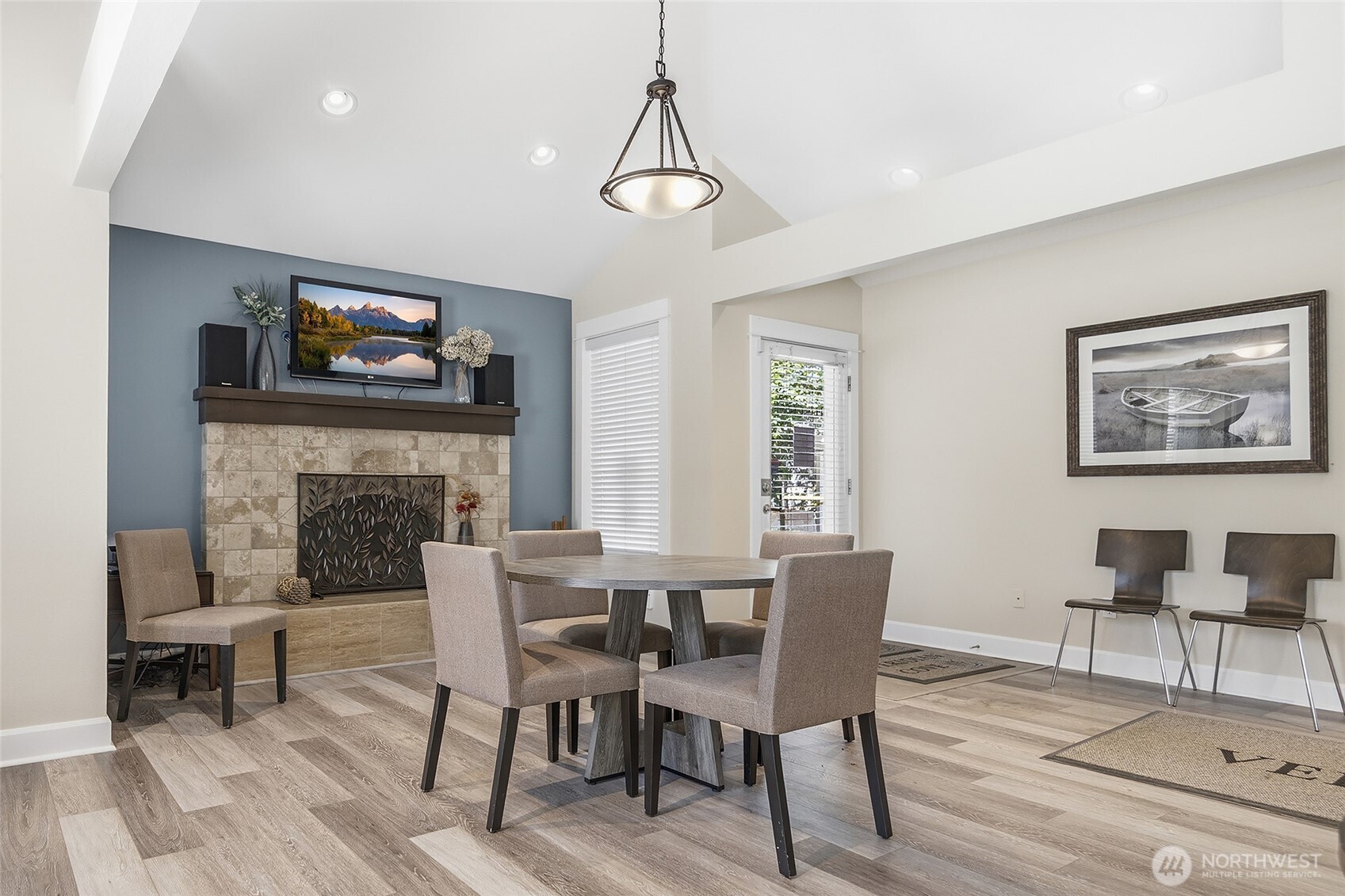 300 N 130th Street W #2205, Seattle, WA 98133