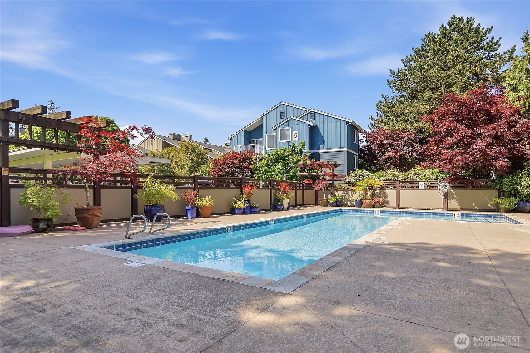 300 N 130th Street W #2205, Seattle, WA 98133