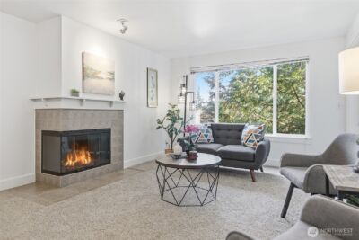 300 N 130th Street W #2205, Seattle, WA 98133 - Photo 3