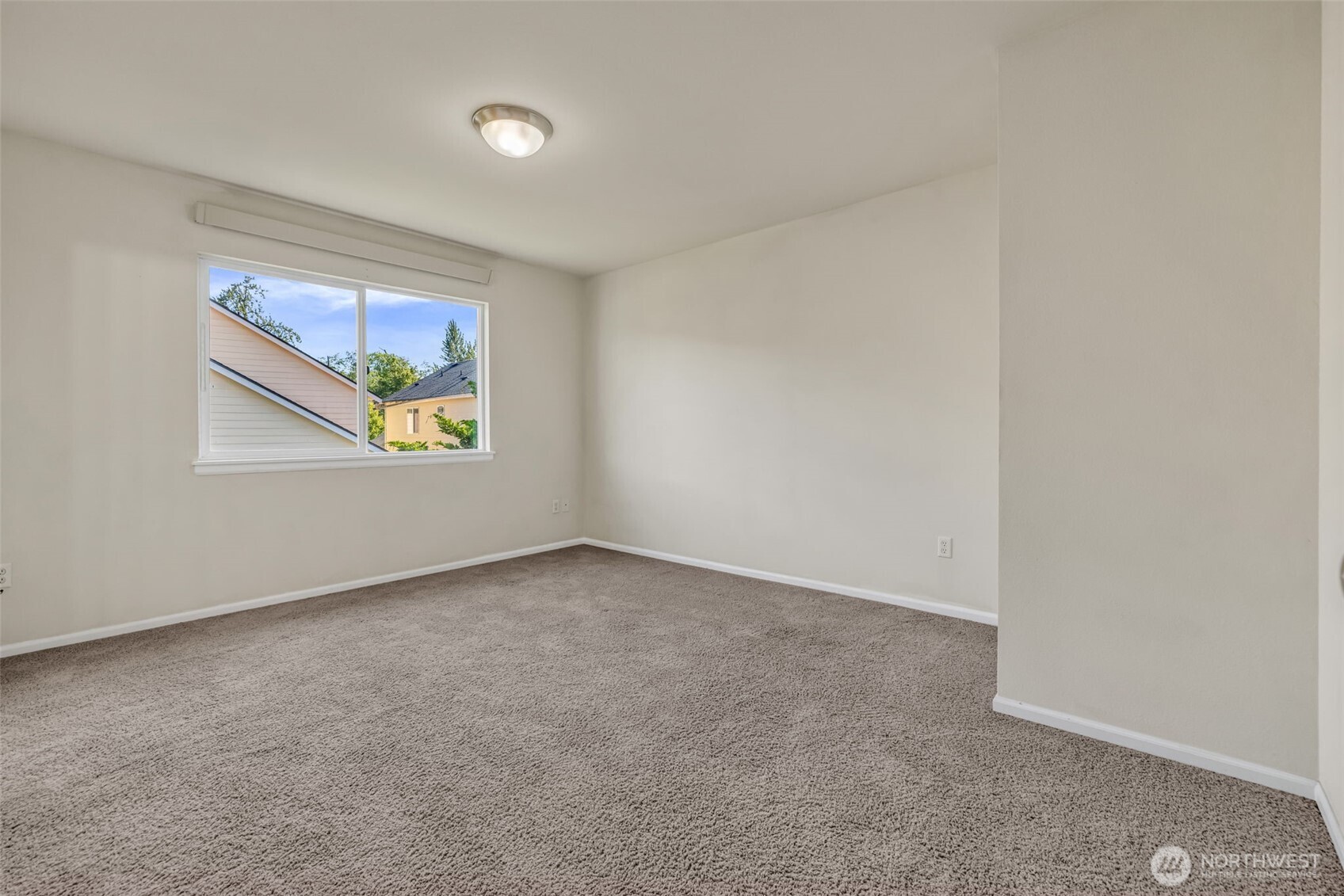 6048 Park Street E, Fife, WA 98424